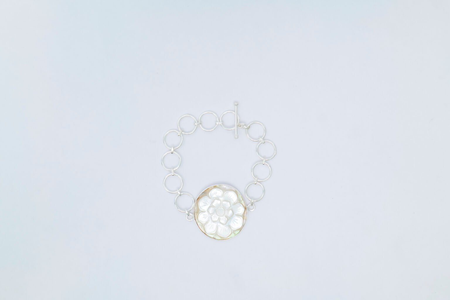 Mother of pearl Handmade 925 Sterling Silver Bracelete.